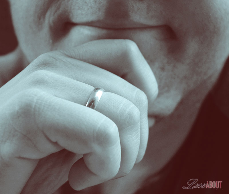 Что делать с обручальным кольцом после развода: рекомендации 7-4